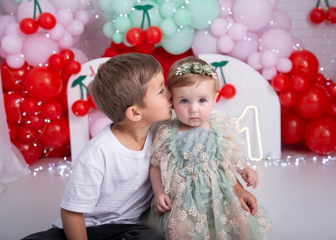 Vestido Infantil Bordado Floral + Faixinha