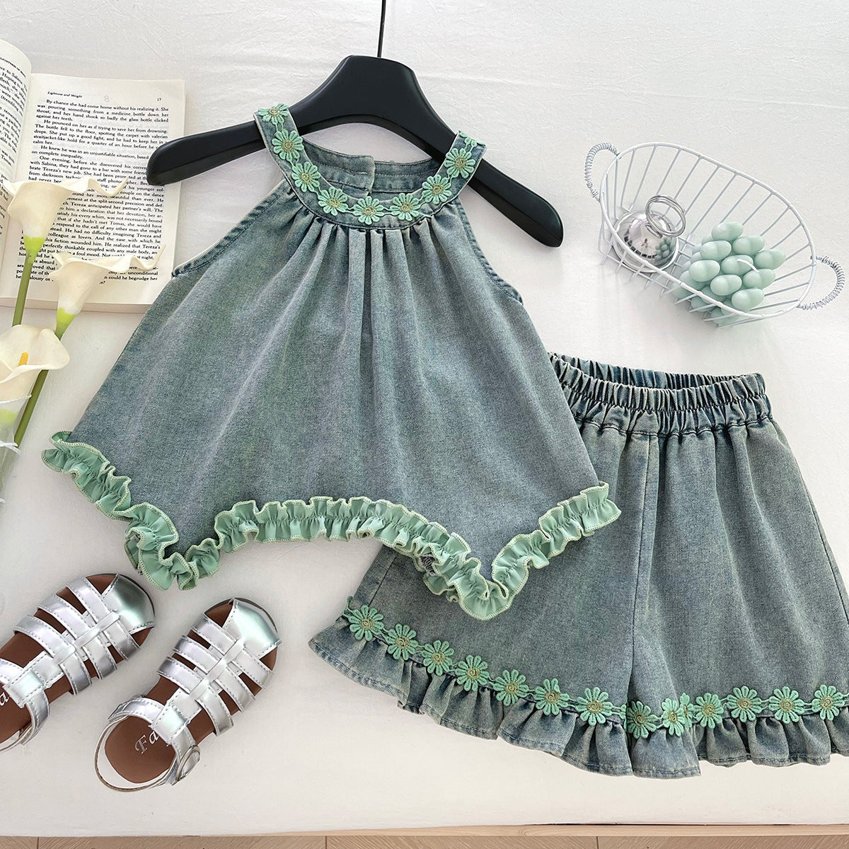 Conjunto Infantil Feminino Jeans Florzinhas