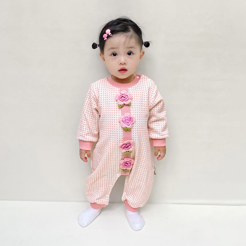 Macacão Infantil Veludo Florzinhas