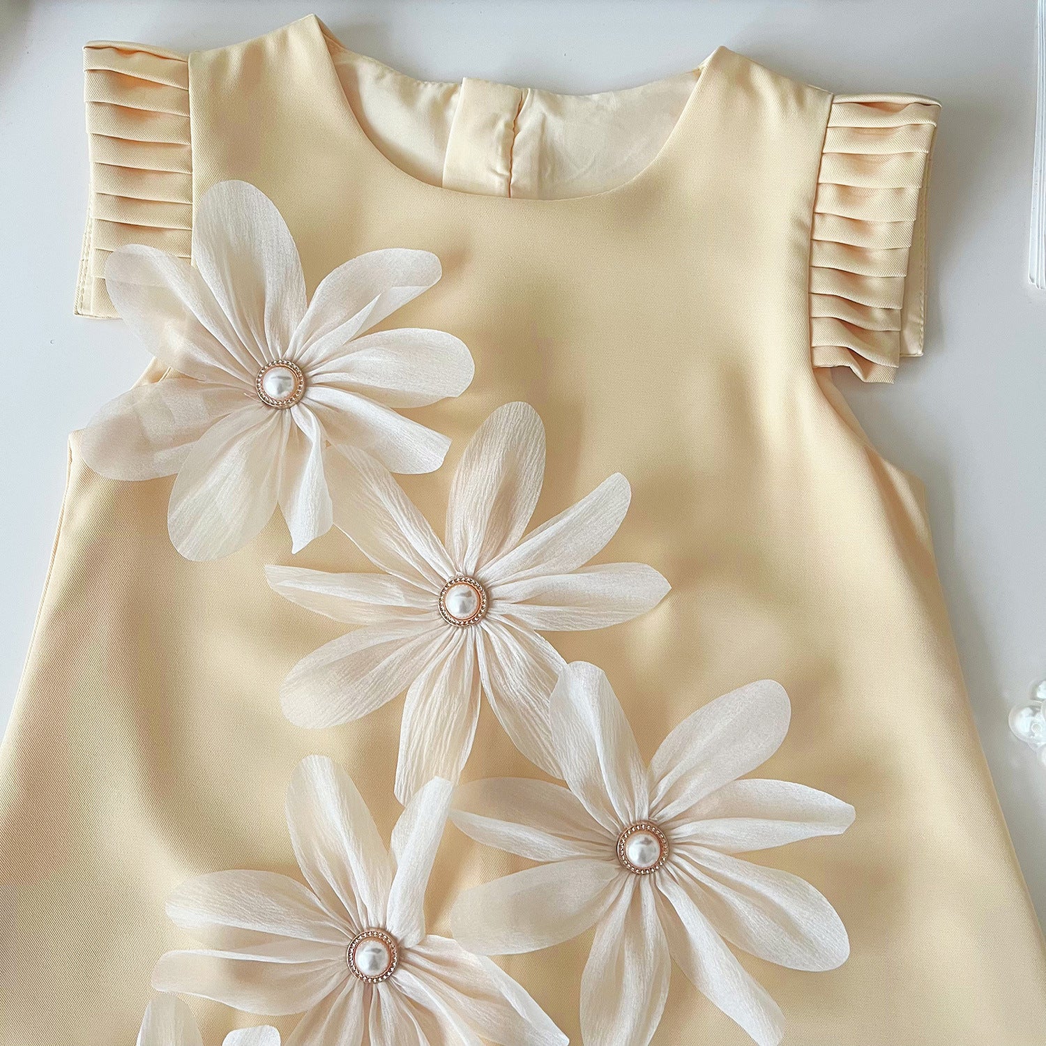 Vestido Infantil Com Flores