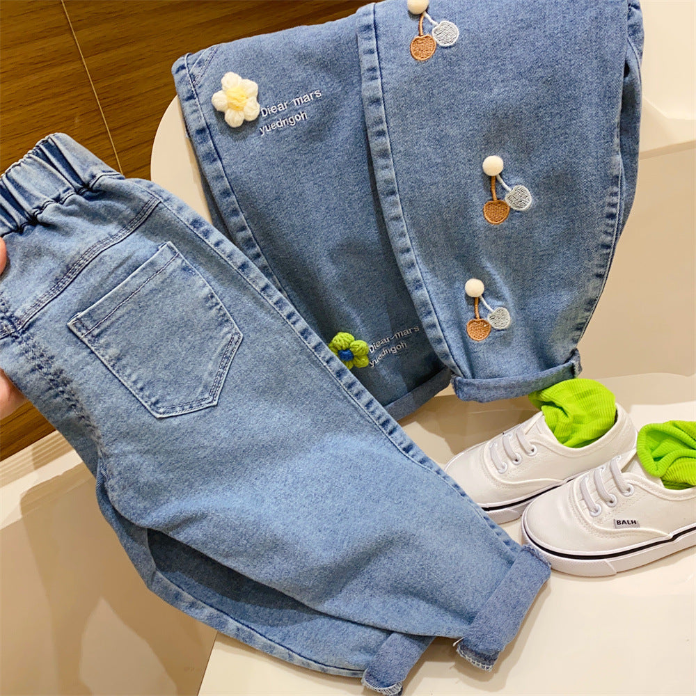 Calça Infantil Feminina Jeans Florzinhas e Coraçõeszinhos