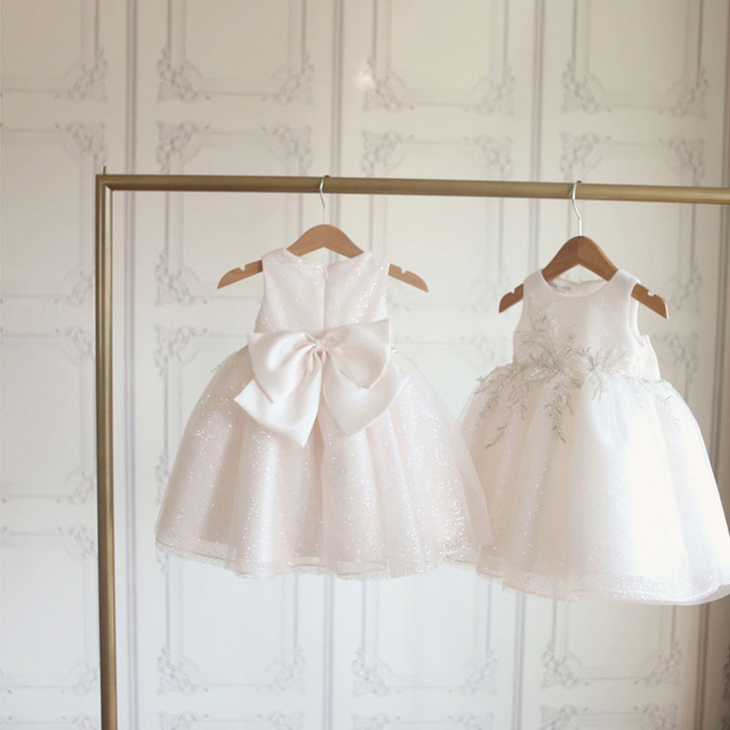 Vestido Infantil De Festa Branco Brilhante com Flores