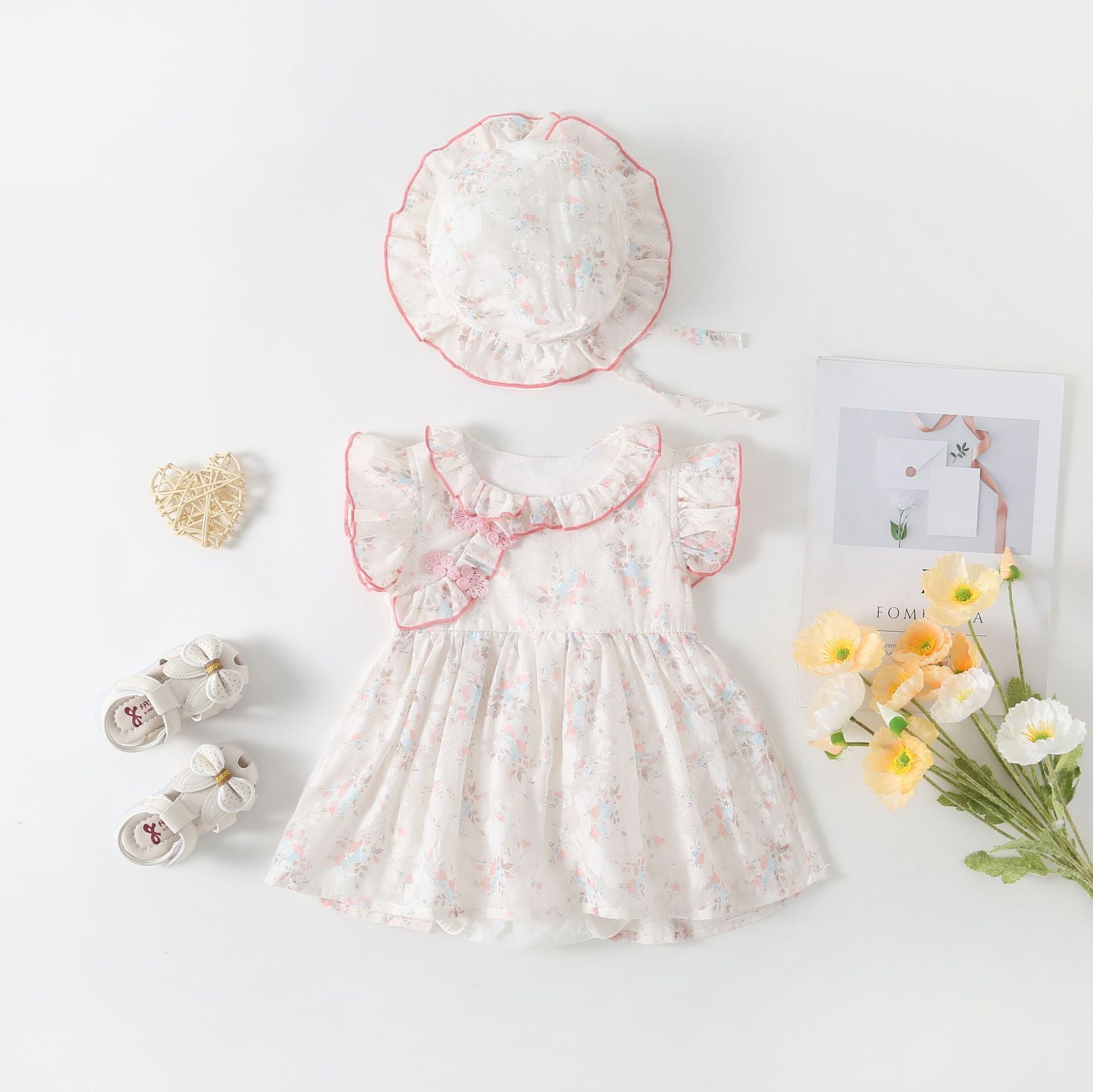 Vestido Infantil Verão Florzinhas com Chapéu