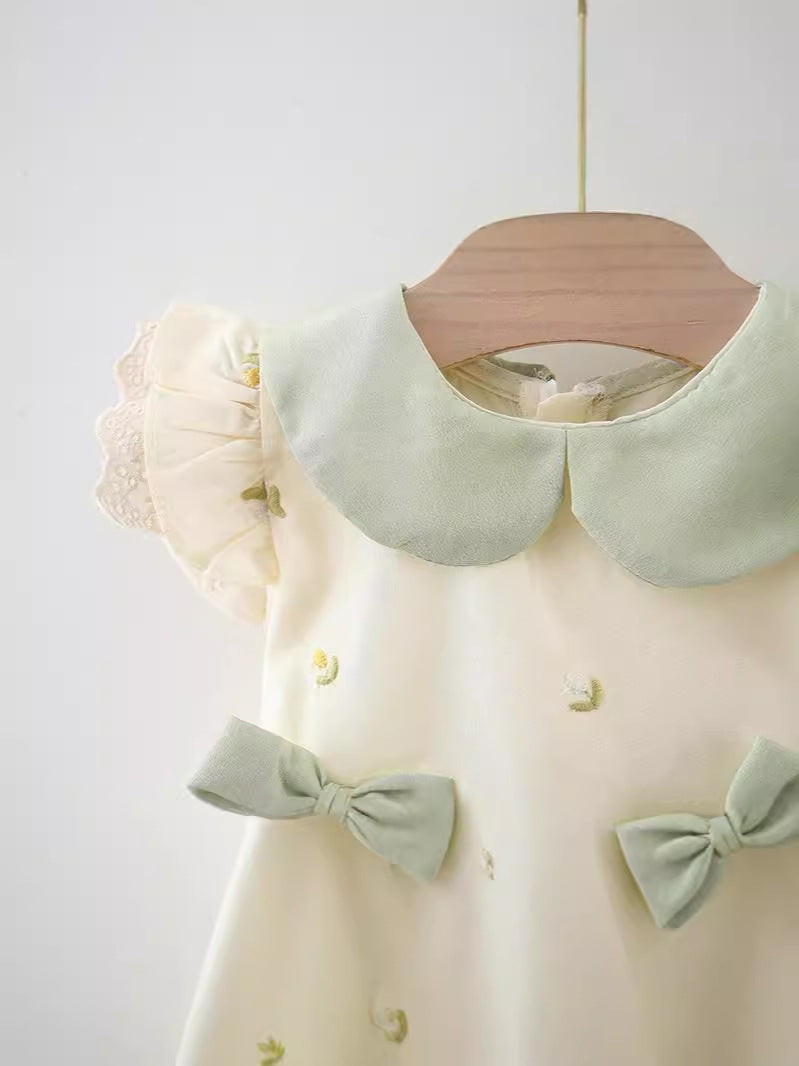 Vestido Infantil Com Flores e Lacinhos