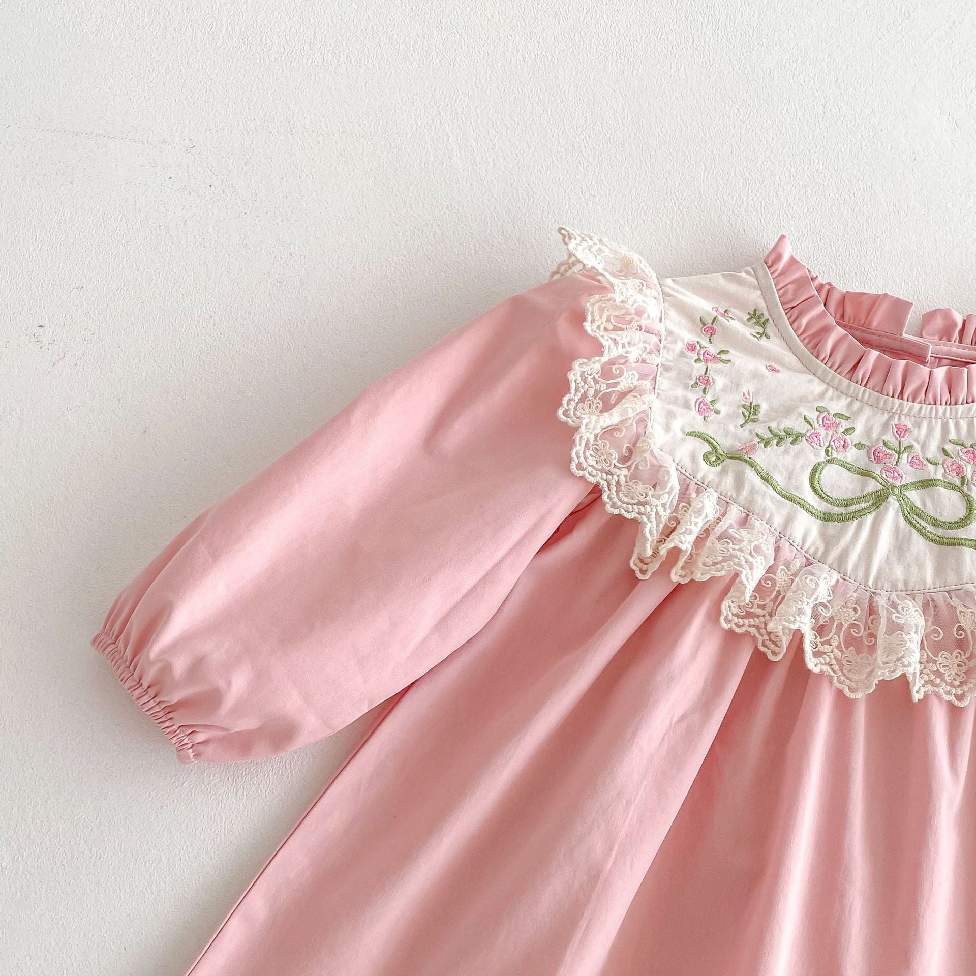 Vestido Infantil Bordadinho Lacinho