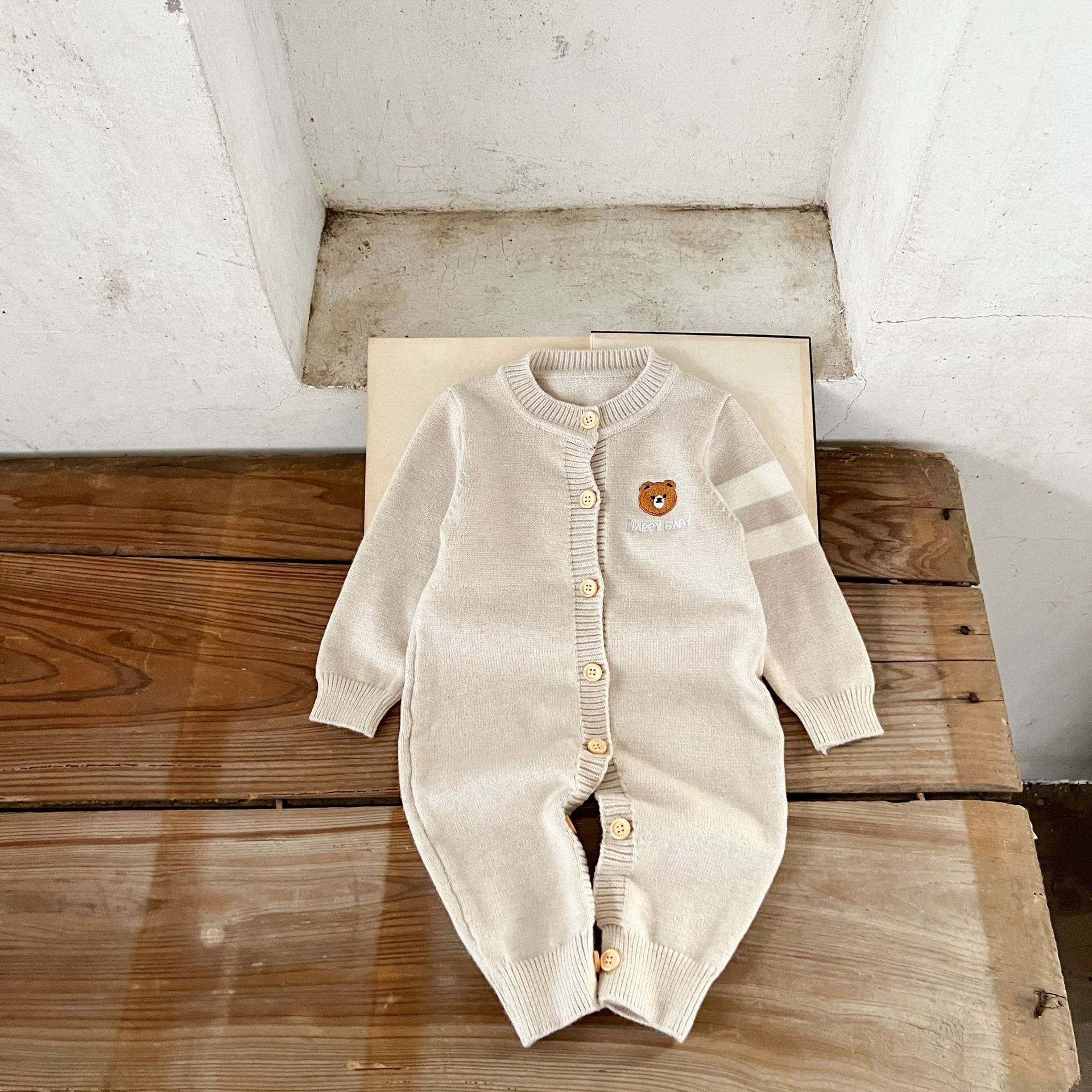 Macacão Infantil de Tricô Urso