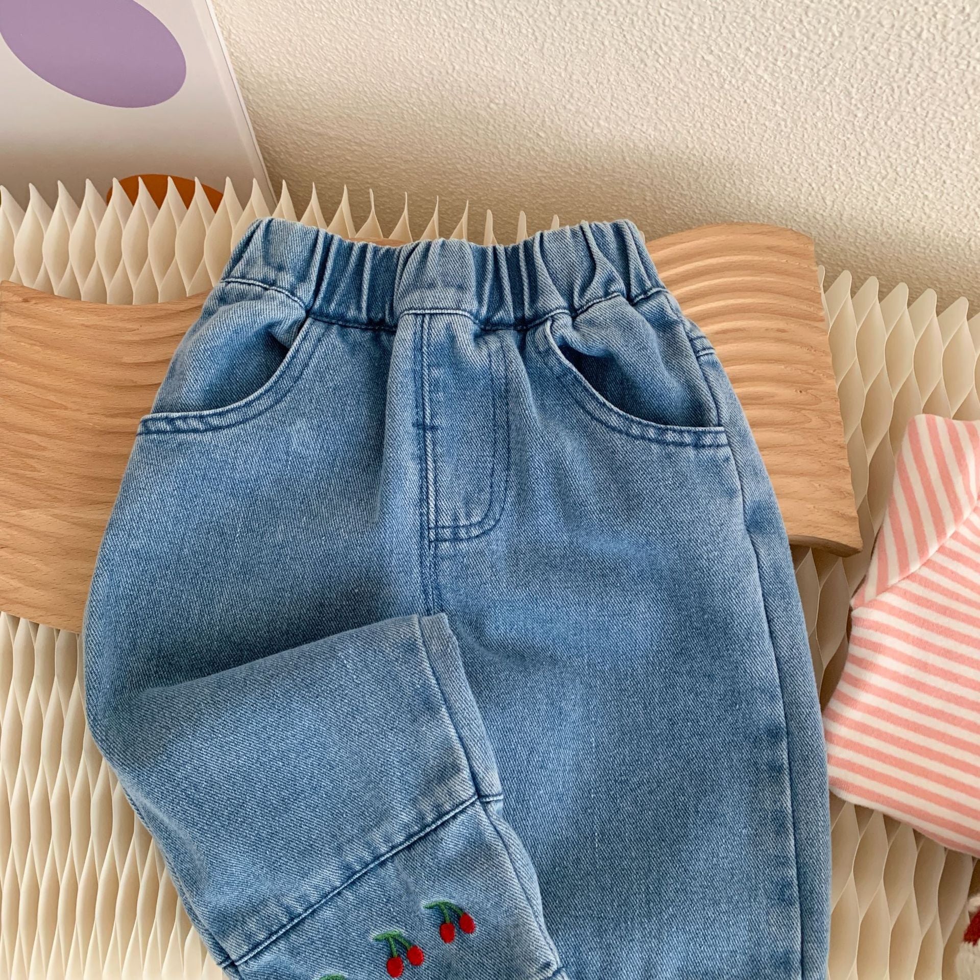 Calça Infantil Feminina Jeans Frutinhas