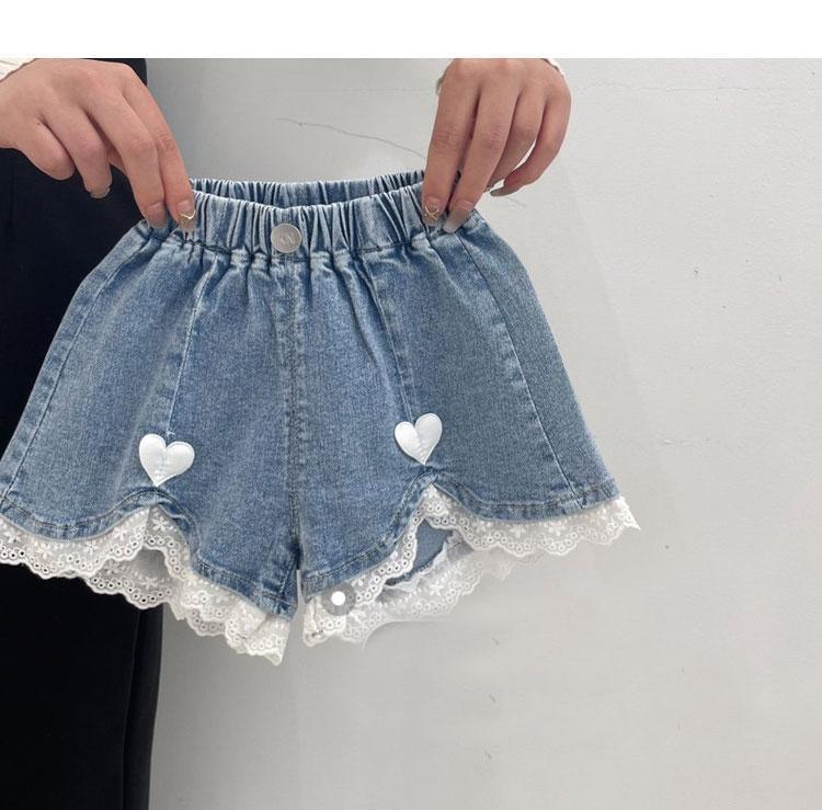 Shorts Infantil Feminino Jeans Rendinha Coraçõeszinhos