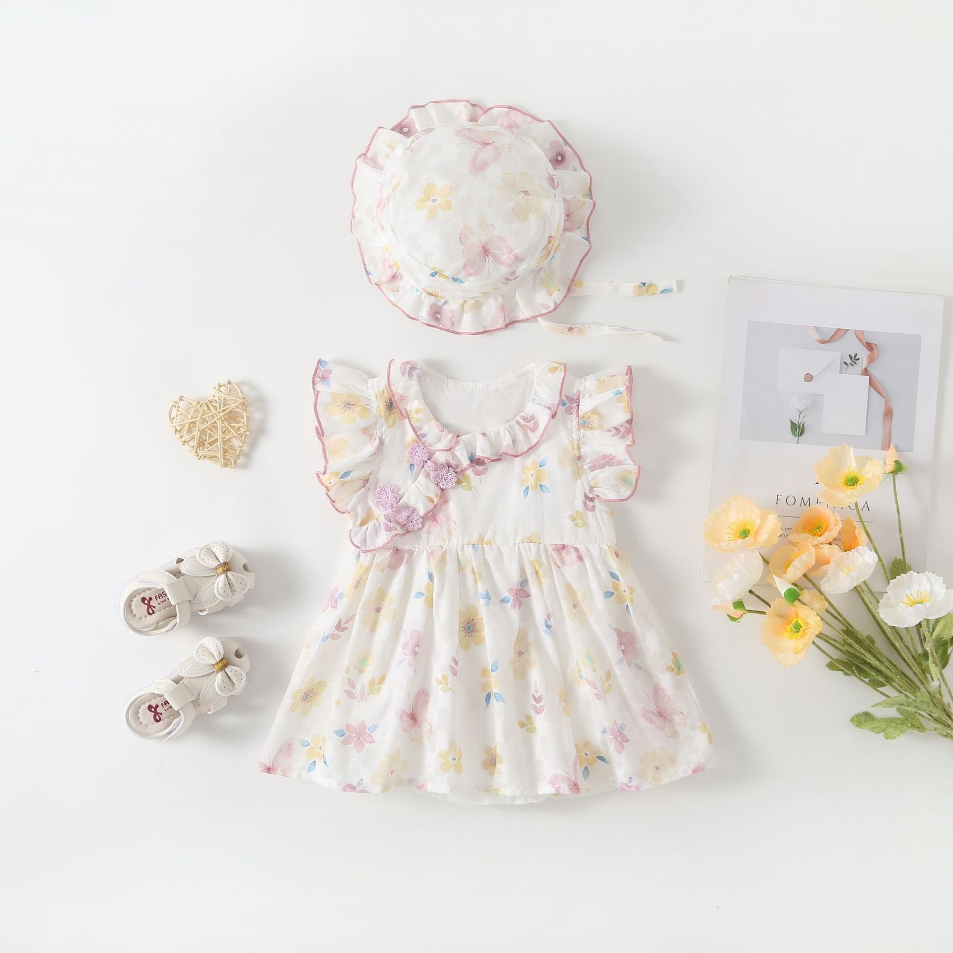 Vestido Infantil Verão Florzinhas com Chapéu