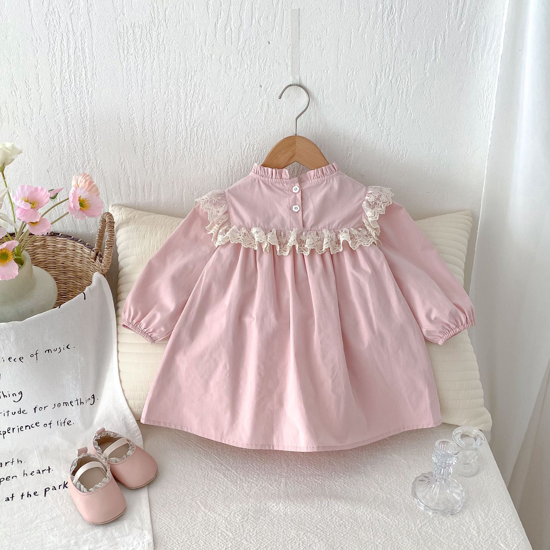 Vestido Infantil Bordadinho Lacinho