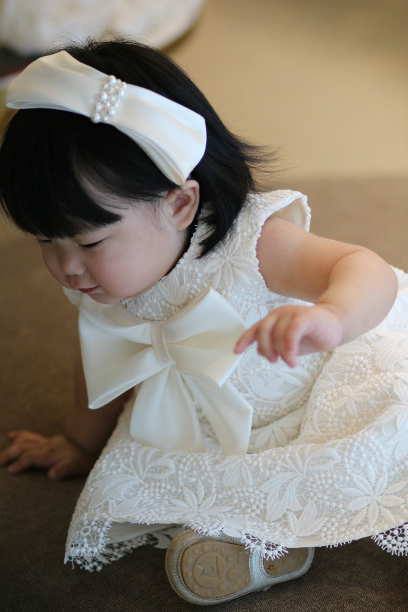 Vestido Infantil Rendado e Lacinho