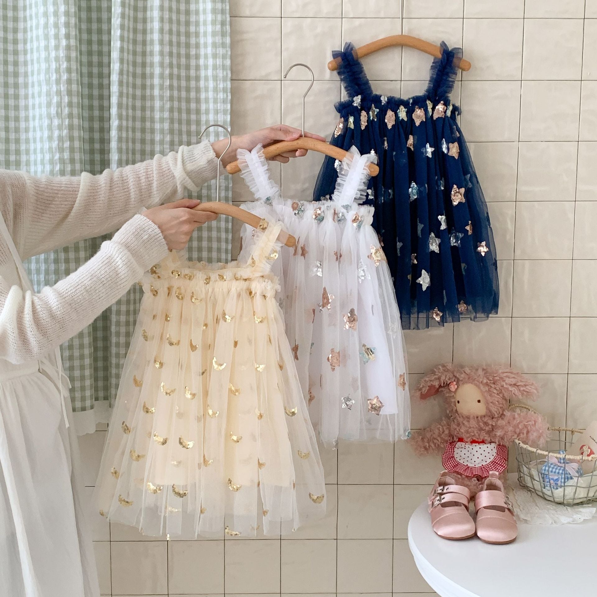 Vestido Infantil de Tule Estrelas