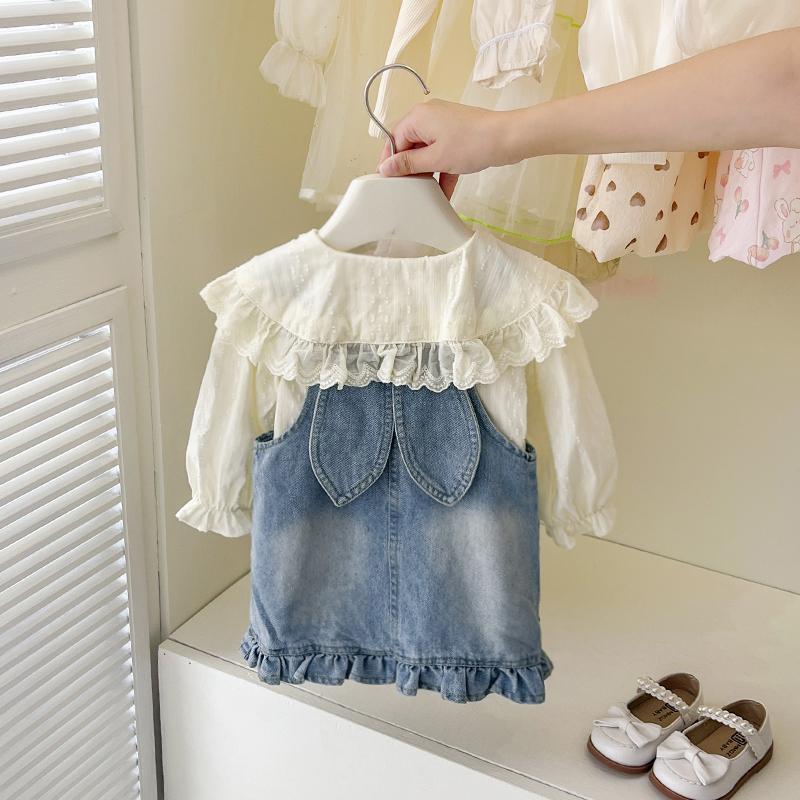 Conjunto Infantil Cerejinhas e Jeans