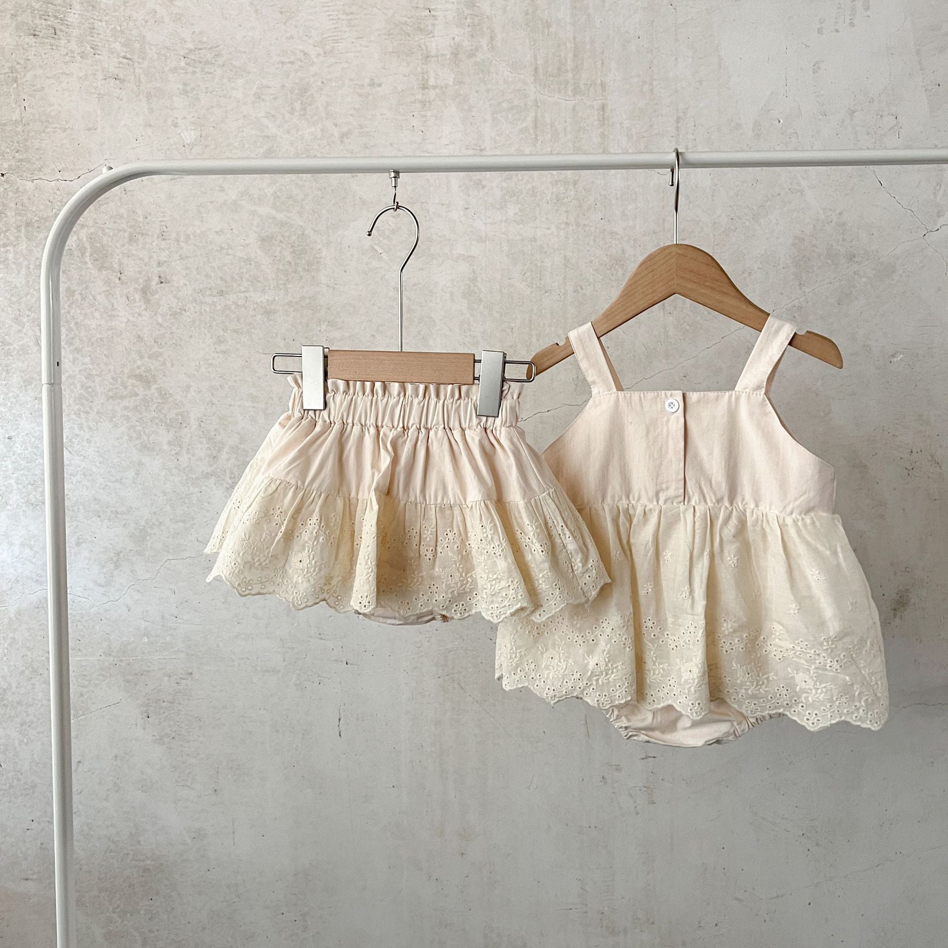 Conjunto Infantil Feminino Bege Verão