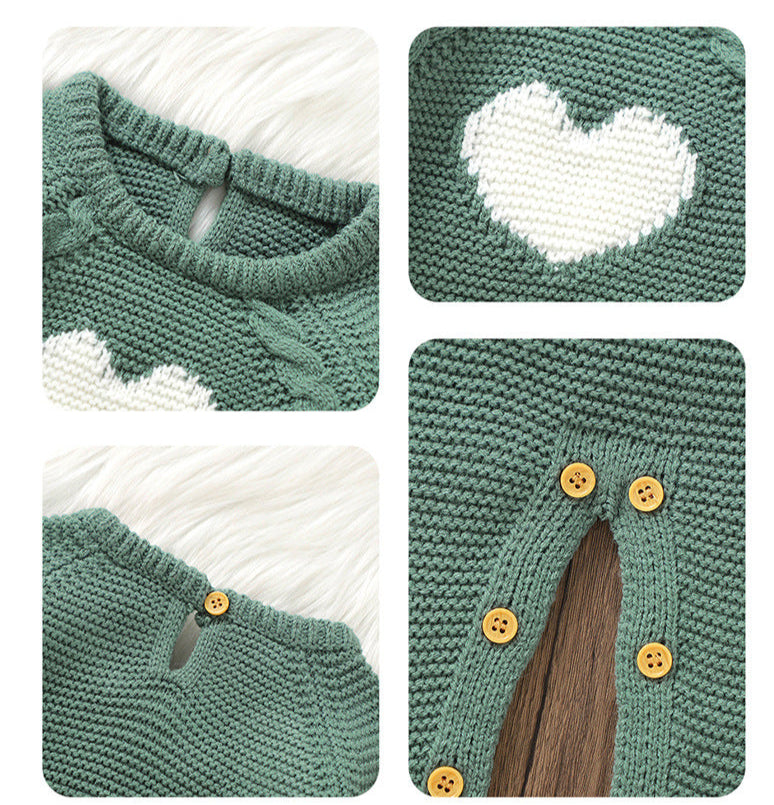 Macacão Infantil de Tricô Coração