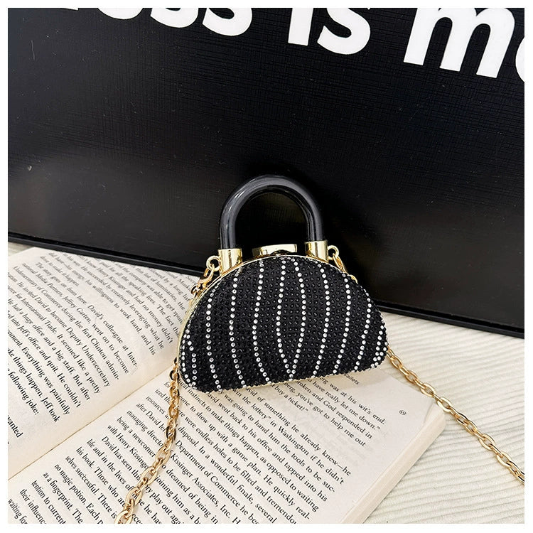 Bolsa Infantil Com Alça de Corrente