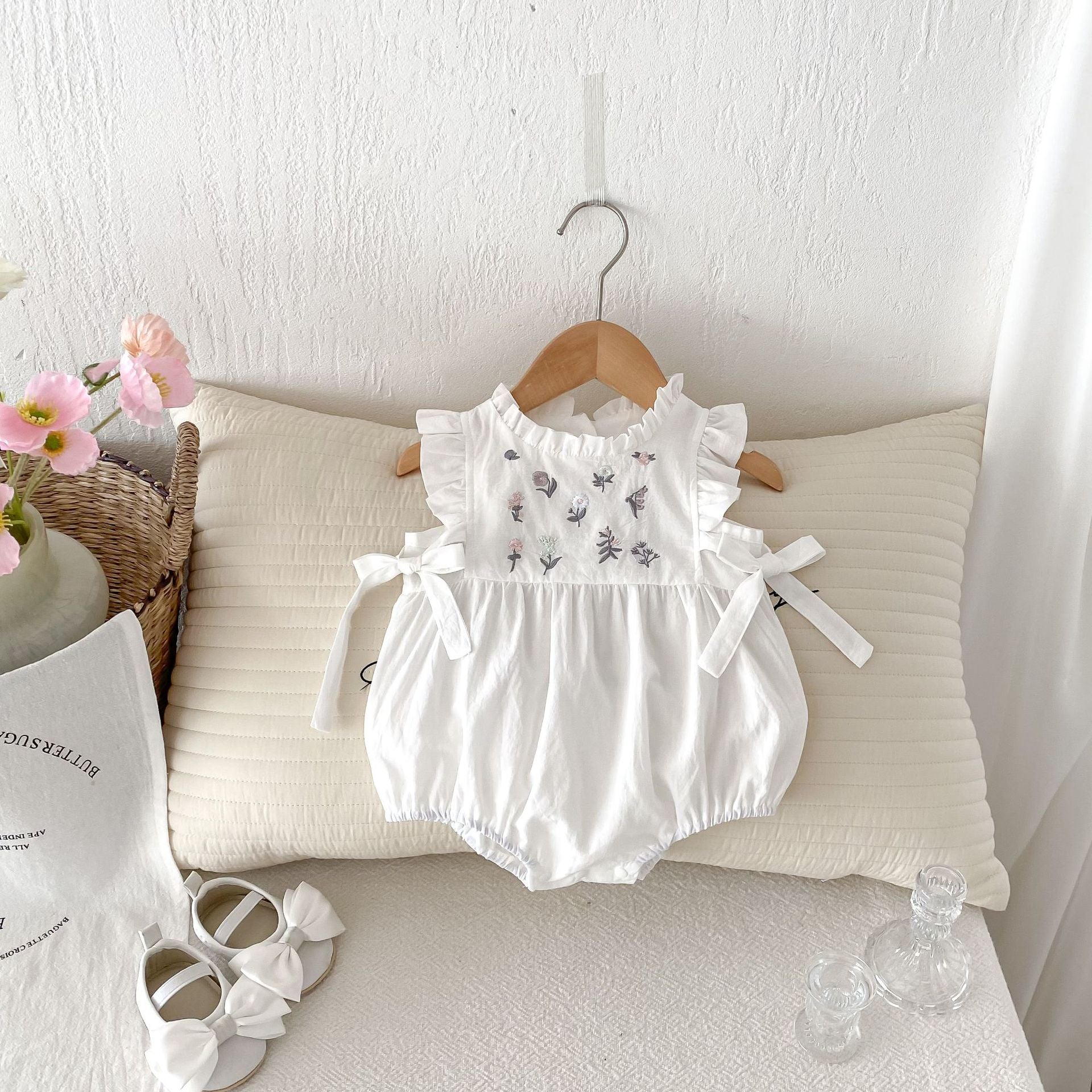 Body Infantil Feminino Branco Florzinhas