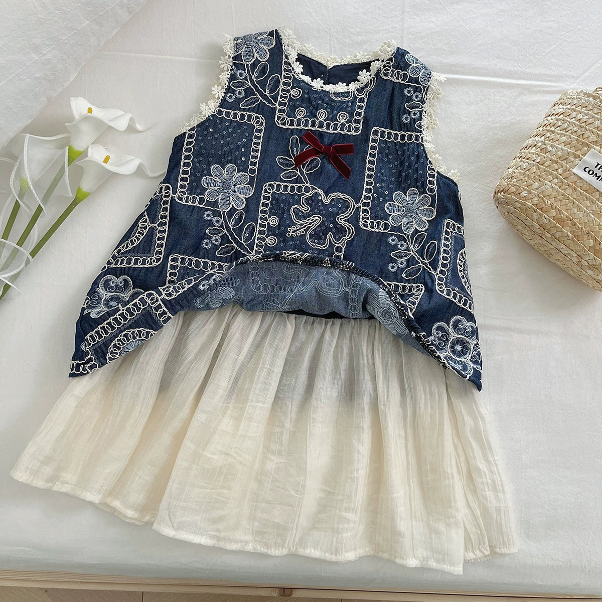 Vestido Infantil Jeans Bordado Floral