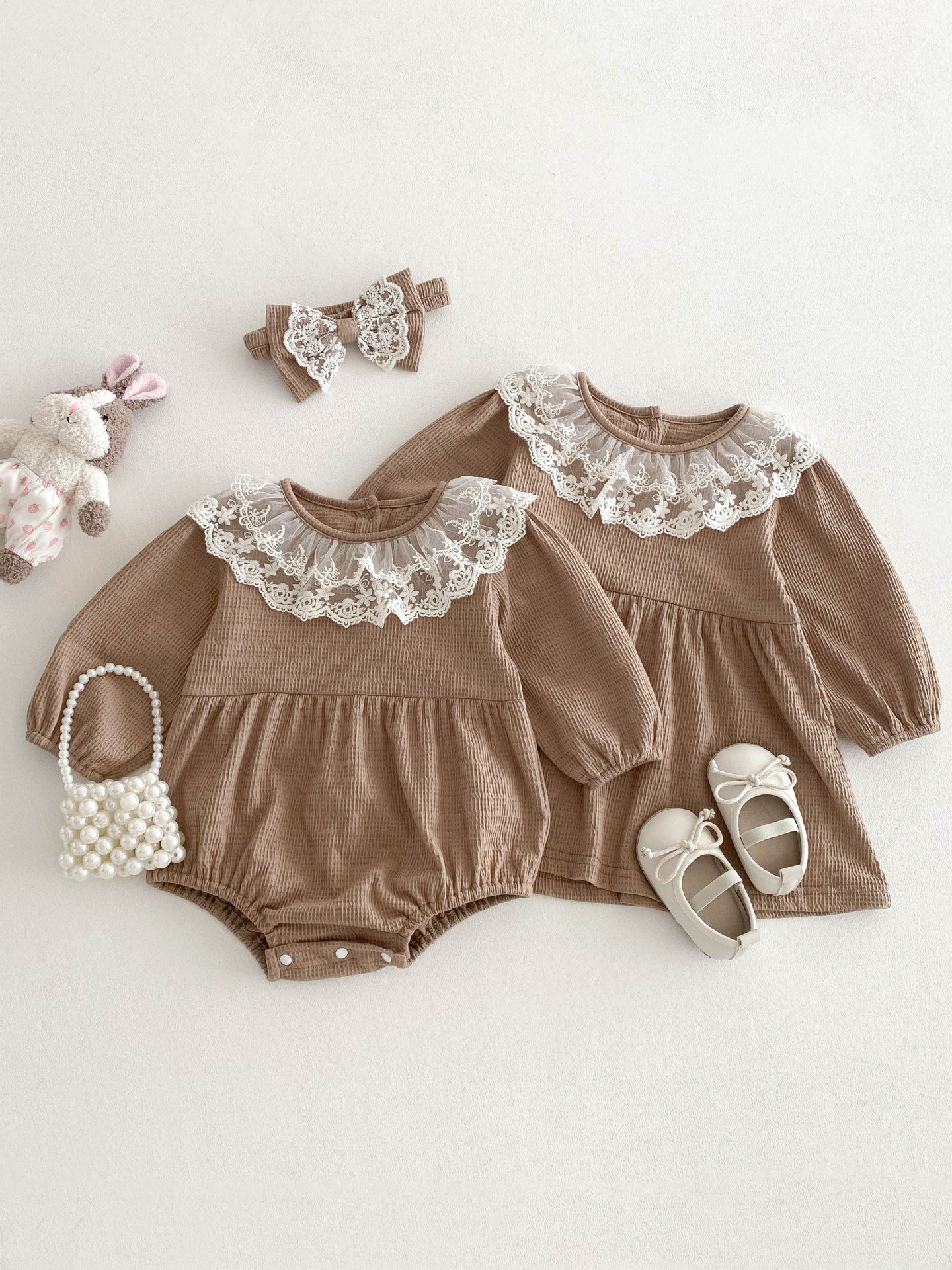 Body/ Vestido Infantil Gola Rendinha
