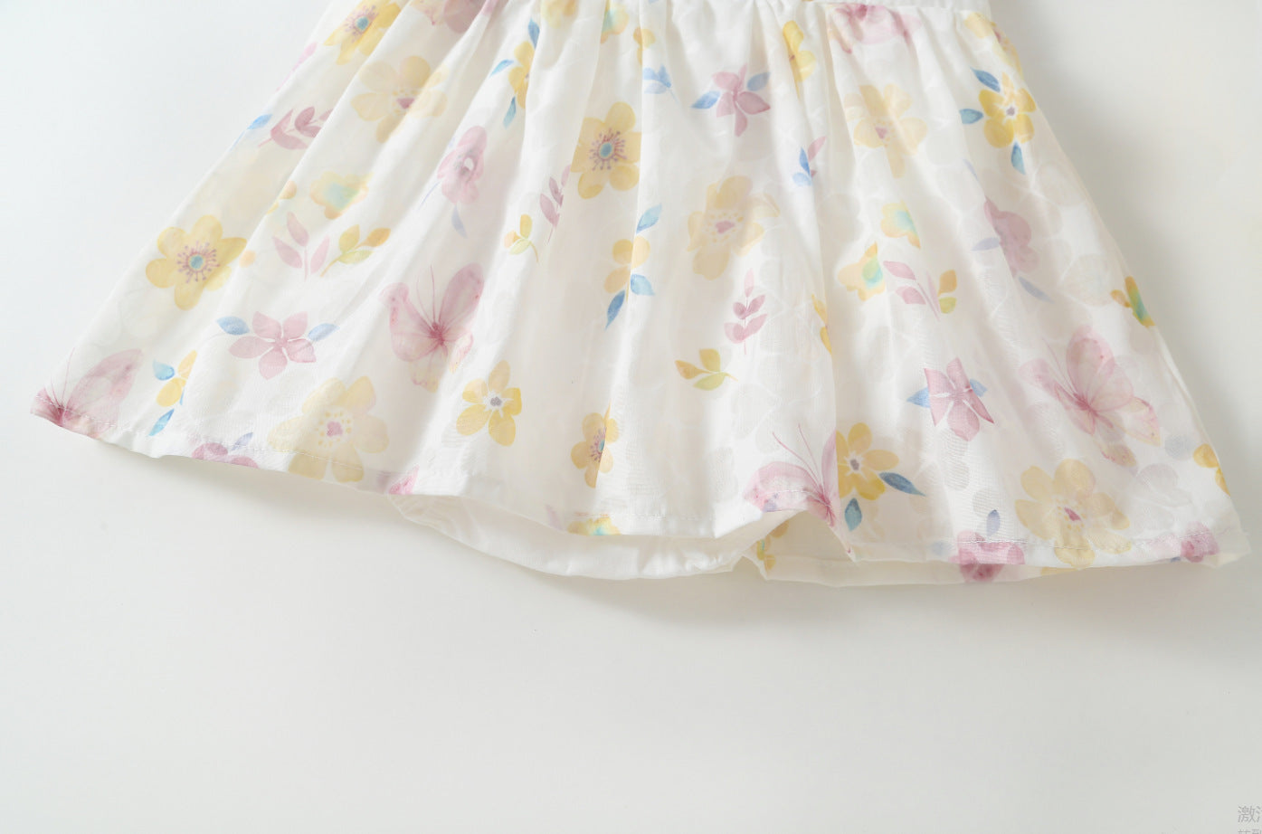 Vestido Infantil Verão Florzinhas com Chapéu