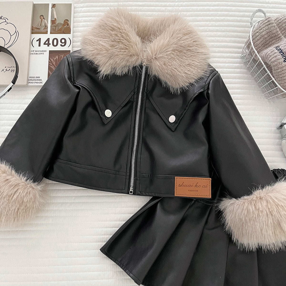 Conjunto Infantil Feminino Preto Pelinhos