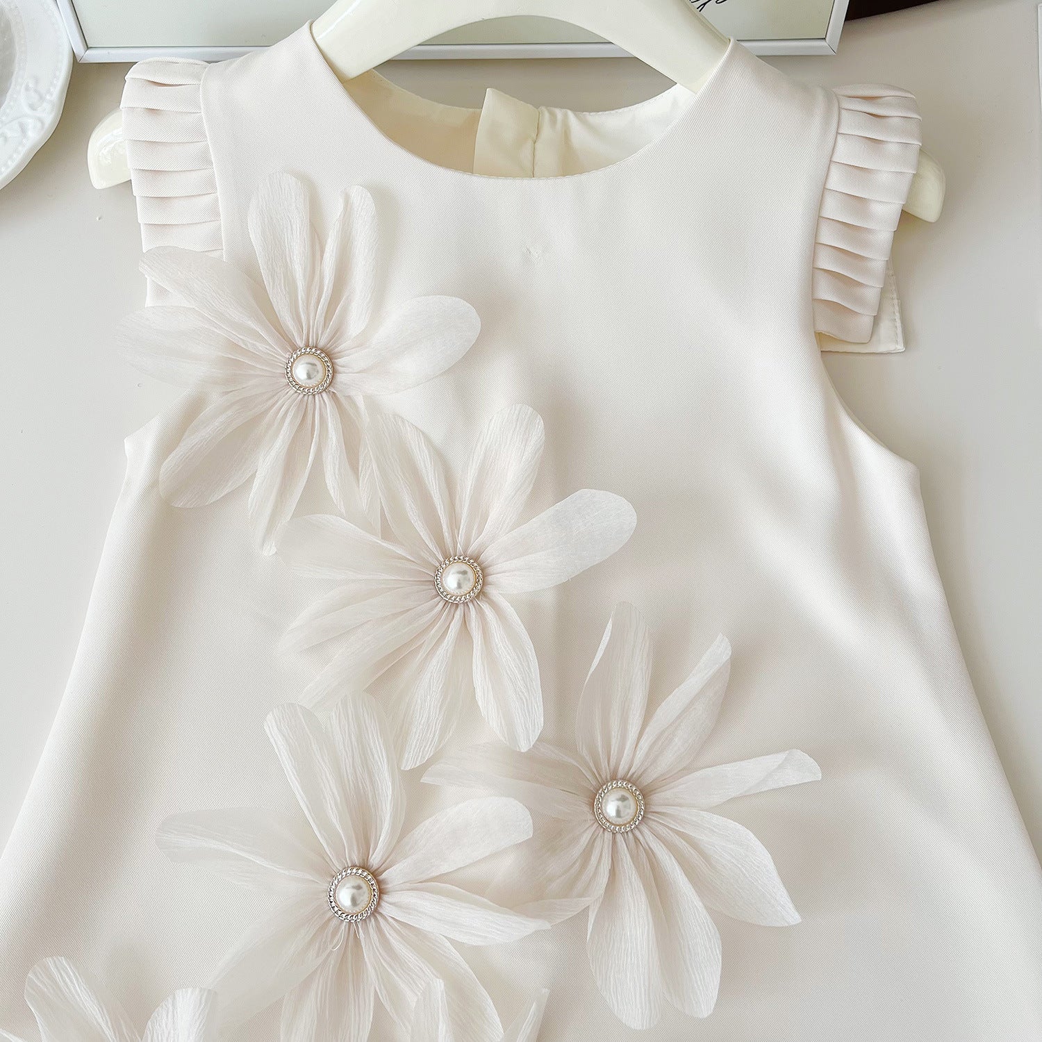 Vestido Infantil Com Flores