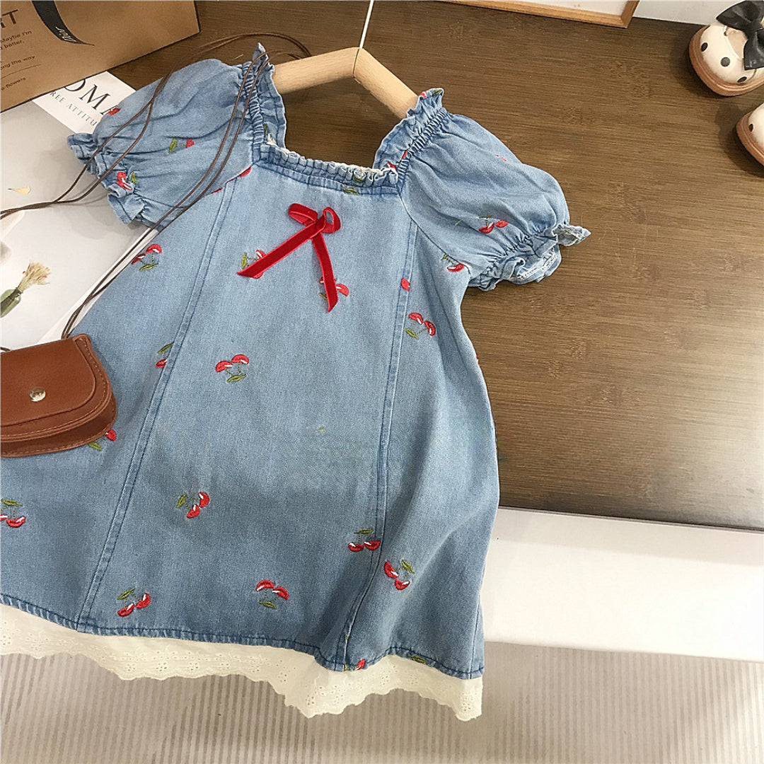Vestido Infantil Jeans Bordado Cerejinha