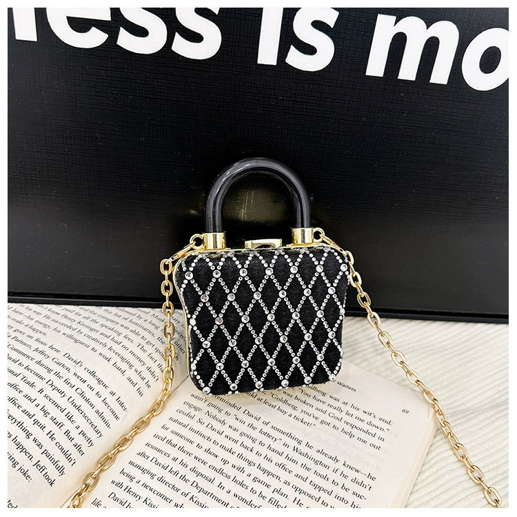 Bolsa Infantil Com Alça de Corrente