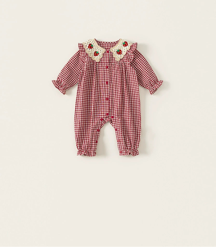 Macacão Infantil Xadrez Moranguinhos