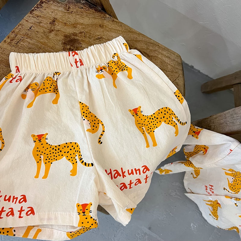 Conjunto Infantil Onçinha Hakuna Matata