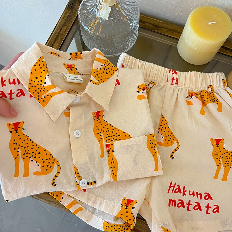 Conjunto Infantil Onçinha Hakuna Matata