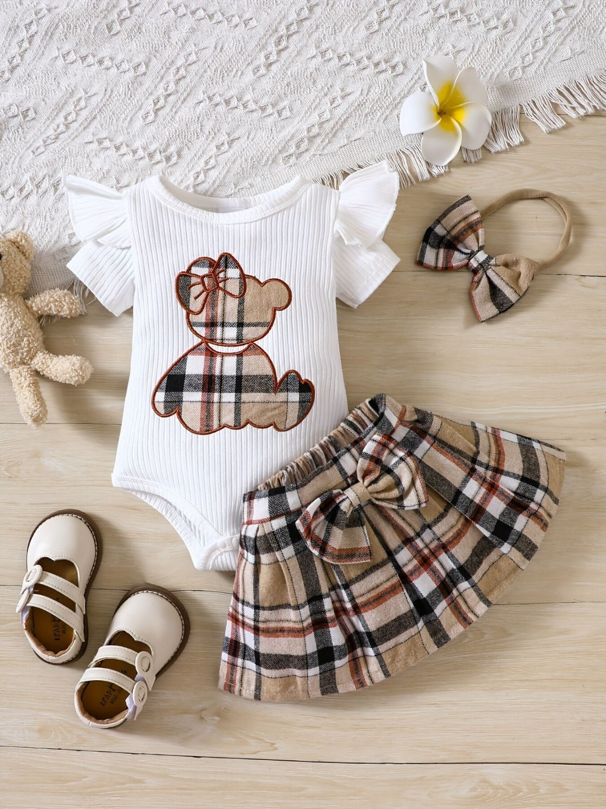 Conjunto Infantil Feminino Xadrez Ursinho + Laçinho