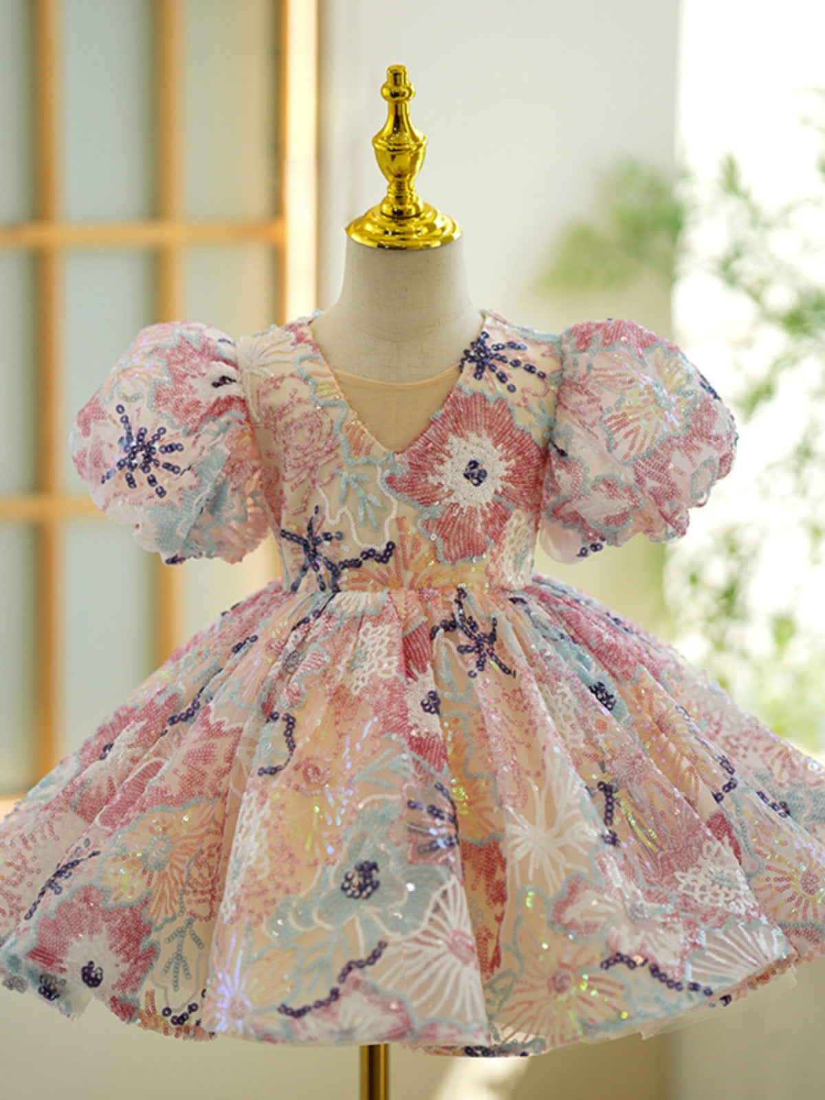 Vestido Infantil De Festa Floral e Laçinho