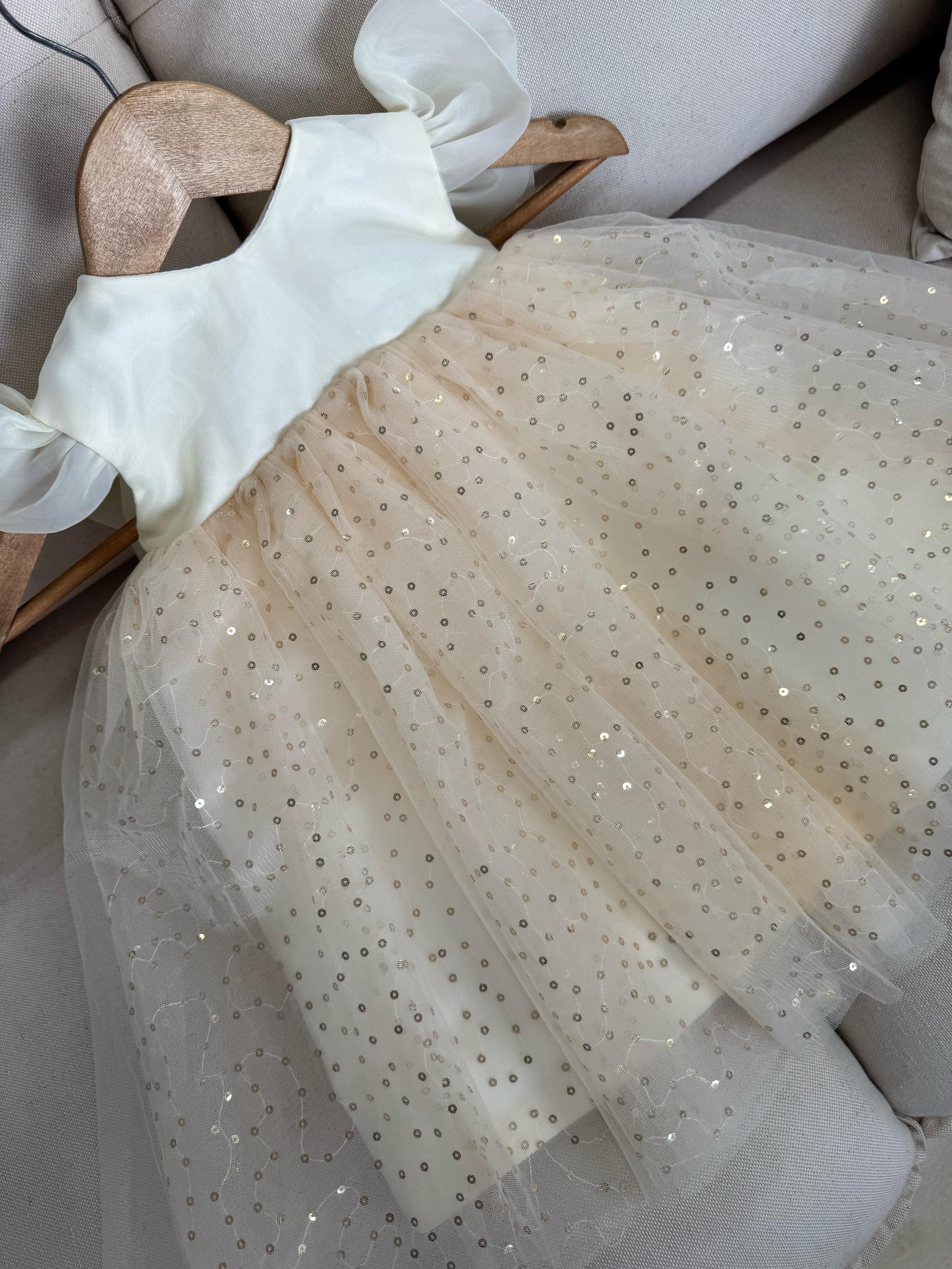 Vestido Infantil Tule Paetê Dourado