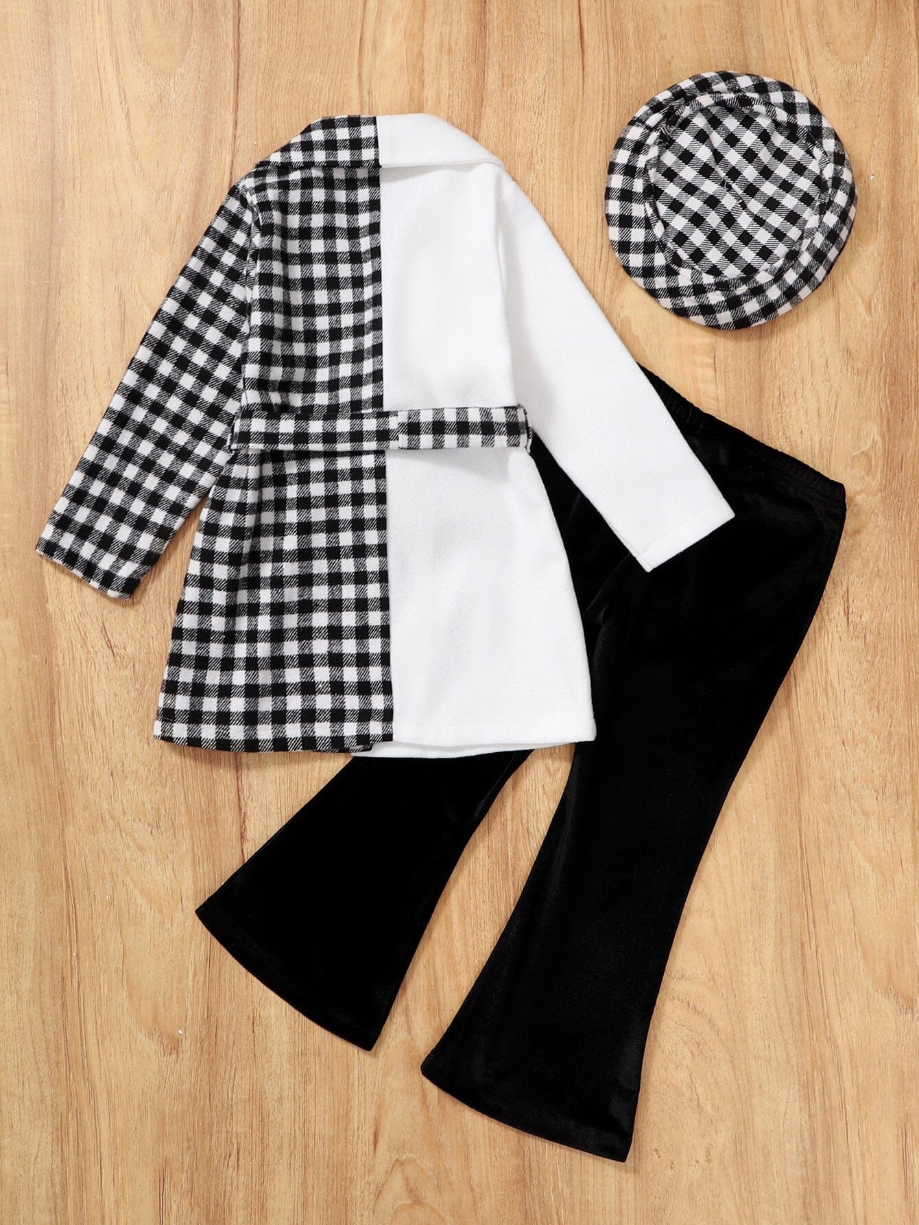 Conjunto Infantil Feminino Black White + Boina Loja Click Certo 