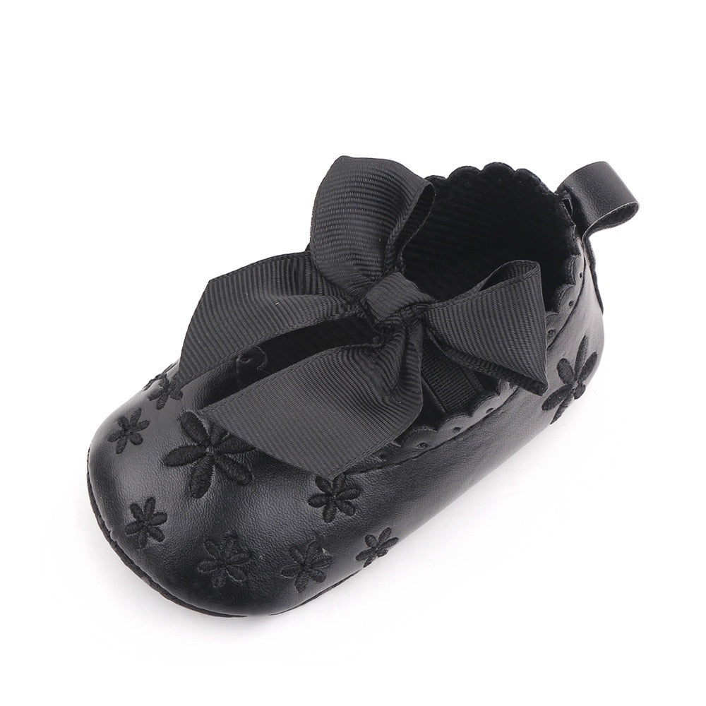 Sapatinho Bordados de Flores sapatos Loja Click Certo Preto 0-6 Meses 11cm 