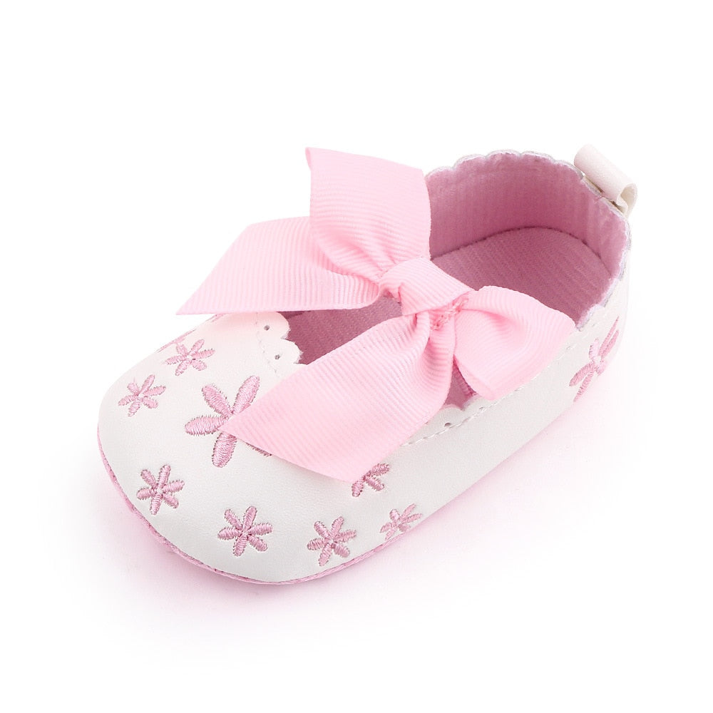 Sapatinho Bordados de Flores sapatos Loja Click Certo Rosa 0-6 Meses 11cm 