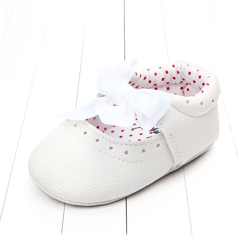 Sapatinho Laço e Bolinhas sapatos Loja Click Certo Branco 0-6 meses 11cm 