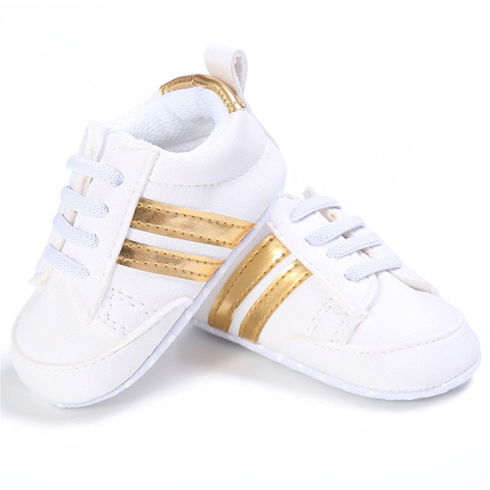 Tênis Sport Promoção Tênis Loja Click Certo Cadarço Dourado 0-6 Meses 11cm 